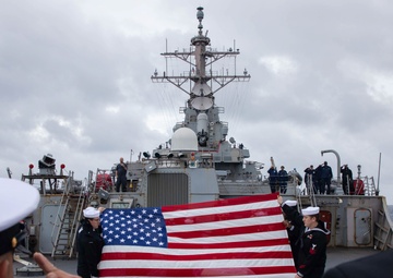 USS Mahan (DDG 72) Conducts Burial at Sea