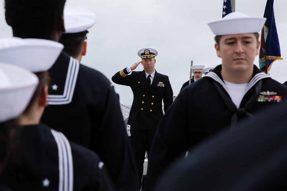 USS Mahan (DDG 72) Conducts Burial at Sea