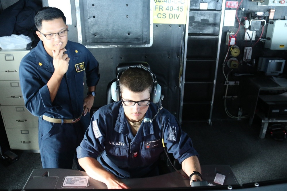 USS Savannah Conducts Operation in South China Sea