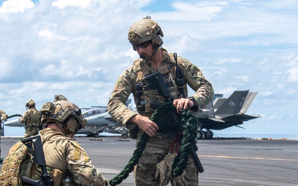 USS Carl Vinson (CVN 70) Conducts Fast Rope Training