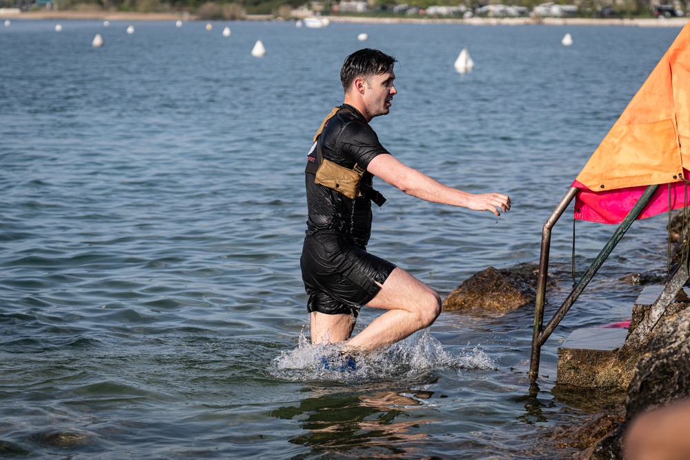 Paratroopers from 173rd Airborne jump into Italy’s Lake Garda as families, local leaders look on