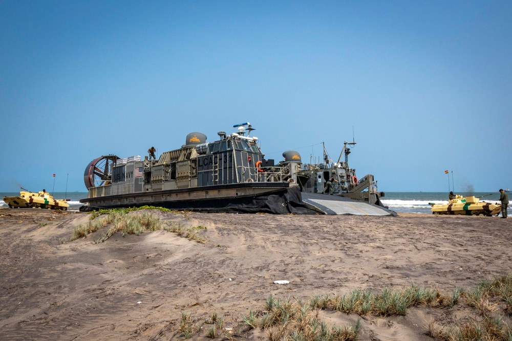 U.S., India forces conduct beach landing training during Tiger Triumph 2025