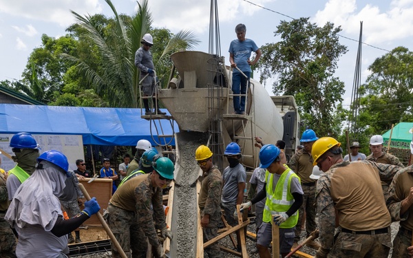 U.S., Philippine forces partner to support community infrastructure and health