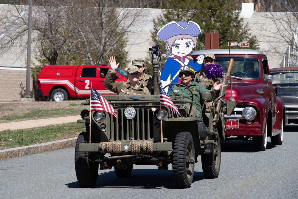 Kids enjoy 'Purple Up! Parade'