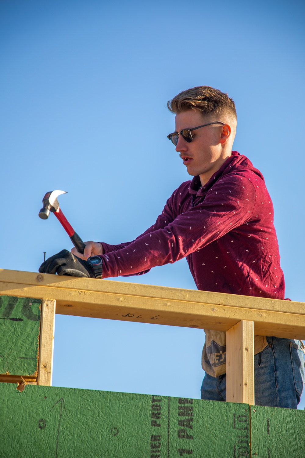 24th MEU Builds with Habitat for Humanity
