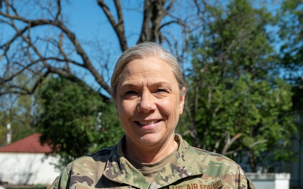 Guiding The Next Generation: Physician Assistant earns AFRC Mentorship Excellence Award
