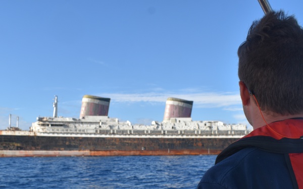 Coast Guard Cutter Resolute encounters SS United States at sea