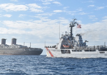 Coast Guard Cutter Resolute encounters SS United States at sea