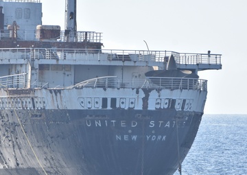 Coast Guard Cutter Resolute encounters SS United States at sea