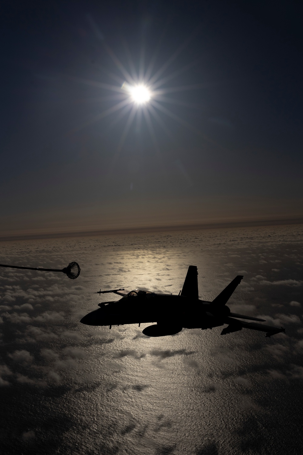 WTI 2-25 F/A-18 Hornet Aerial Refuel