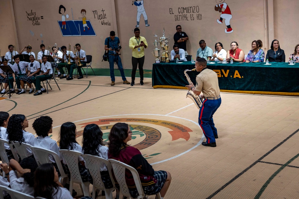 Marine Forces Reserve band performs for high school students in Panama