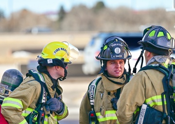 Wyoming Army and Air National Guard team up for first-ever firefighting exercise