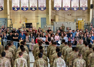 Illinois Army National Guard units return home after successful deployment for Operation Spartan Shield