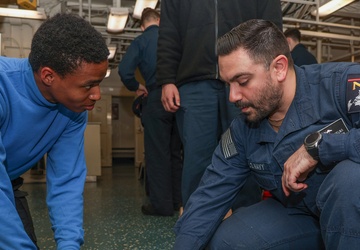 Iwo Jima Medical hosts CPR and TCCC Training Classes