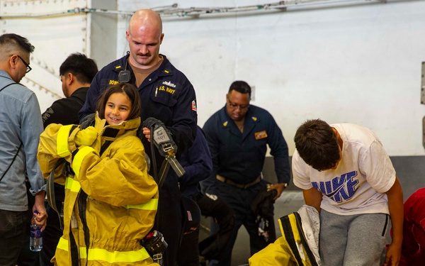 USS Abraham Lincoln hosts friends and family day cruise
