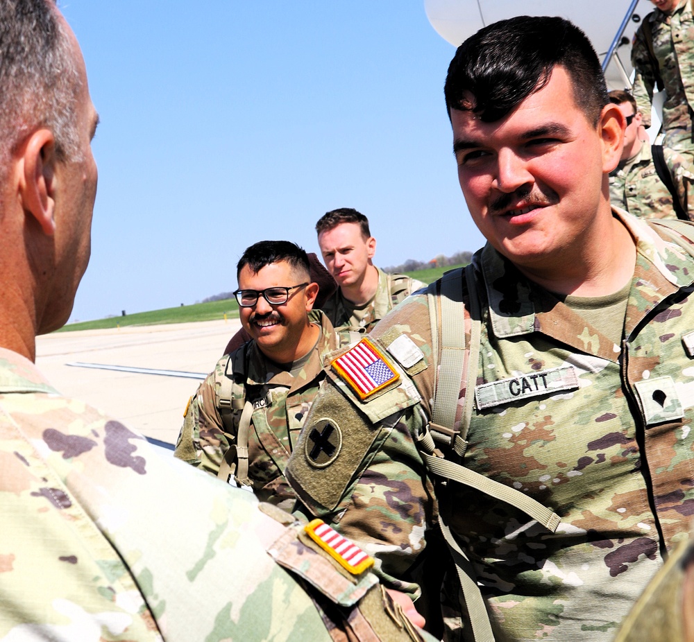 Illinois Army National Guard units return home after successful deployment for Operation Spartan Shield