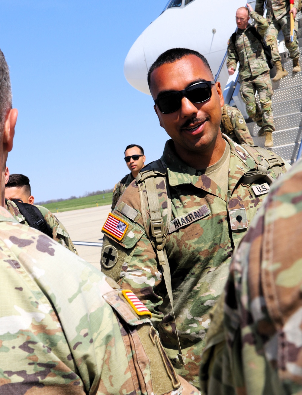 Illinois Army National Guard units return home after successful deployment for Operation Spartan Shield