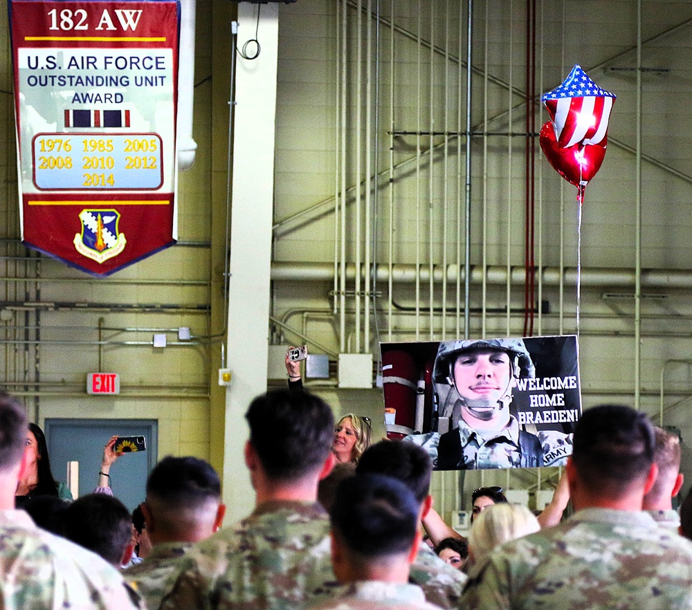 Illinois Army National Guard units return home after successful deployment for Operation Spartan Shield
