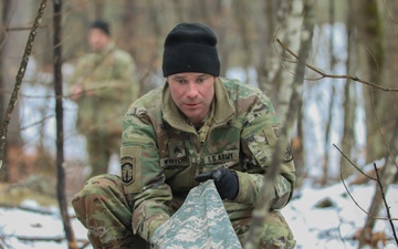 238th Aviation Regiment (MEDEVAC) Conducts Search and Rescue Training