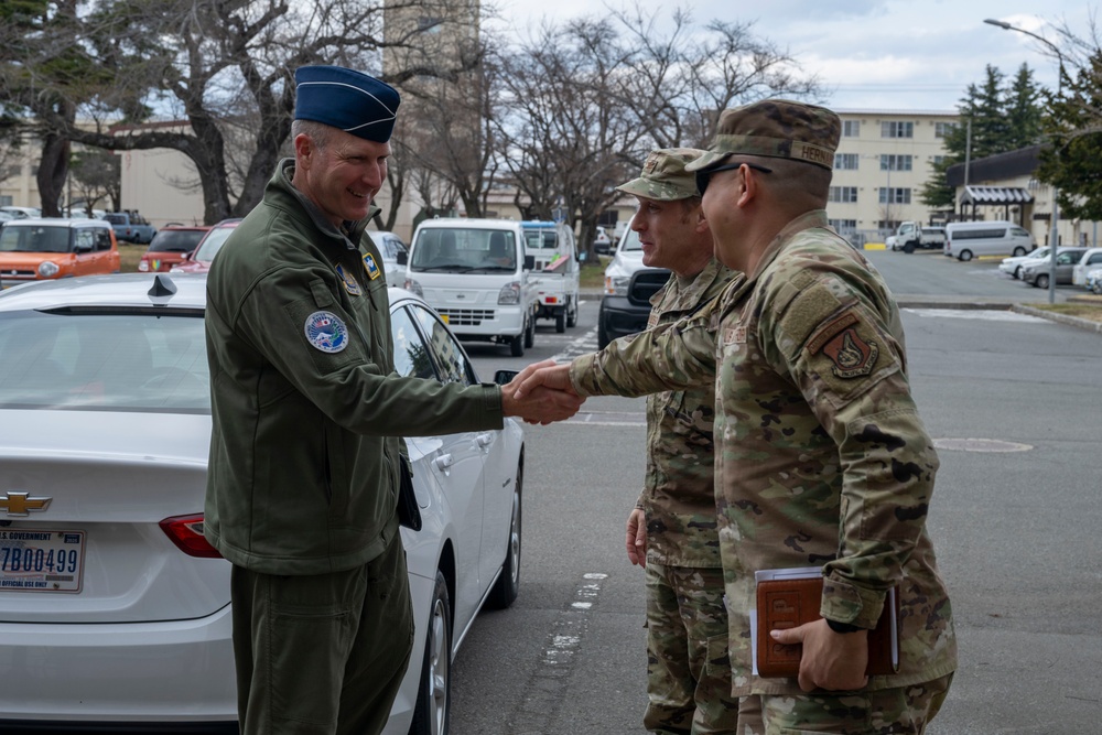 35th FW Welcomes USFJ Commander Lt. Gen. Jost