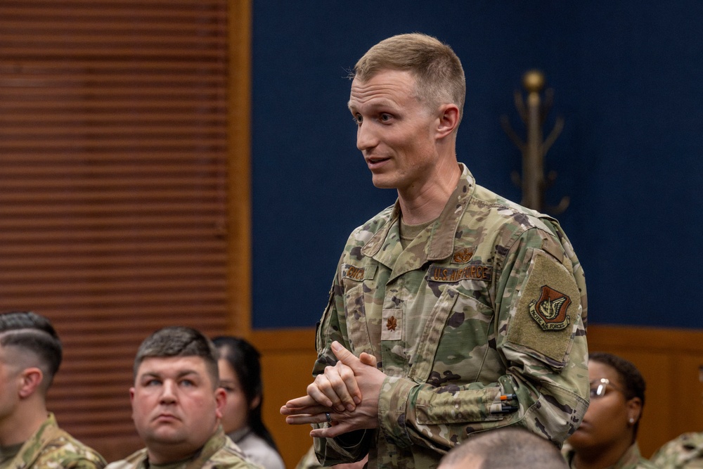 35th FW Welcomes USFJ Commander Lt. Gen. Jost