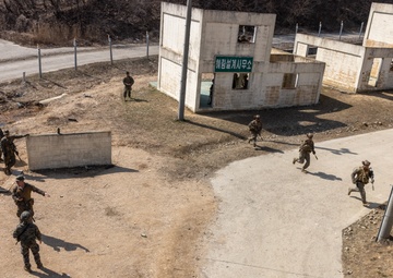 4th Marine Regiment and ROK Marines conduct CQT Training and Patrolling during KMEP 25.1