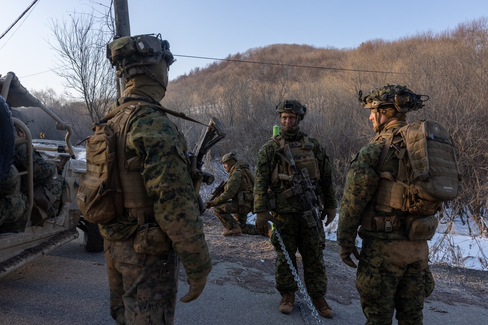 4th Marine Regiment conducts Force-on-Force Training Exercise during KMEP 25.1