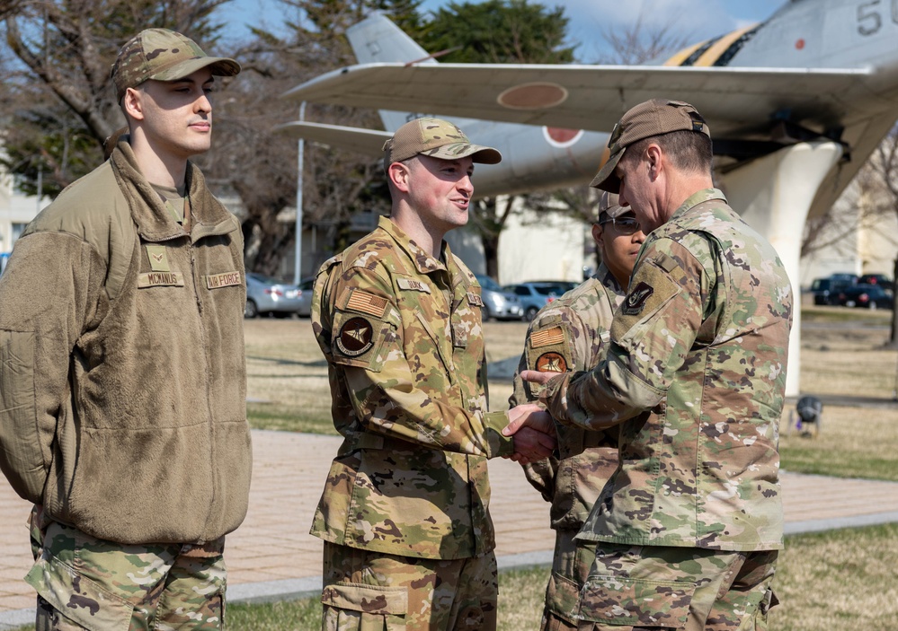 Brig. Gen. Zuhlsdorf visits Misawa