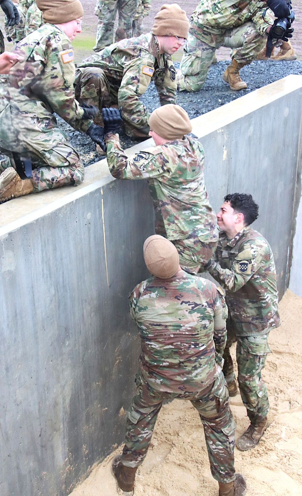 JB MDL- 99 RSC Best Squad Competition, NATO Obstacle Course