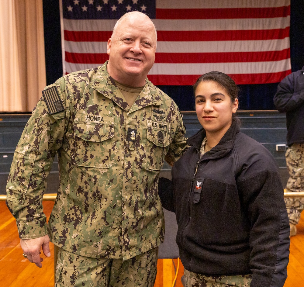 MCPON Visits Norfolk Submariners