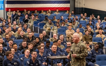 MCPON Visits Norfolk Submariners