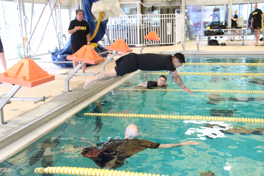 JB MDL- 99 RSC Best Squad Competition, Water Obstacle Course
