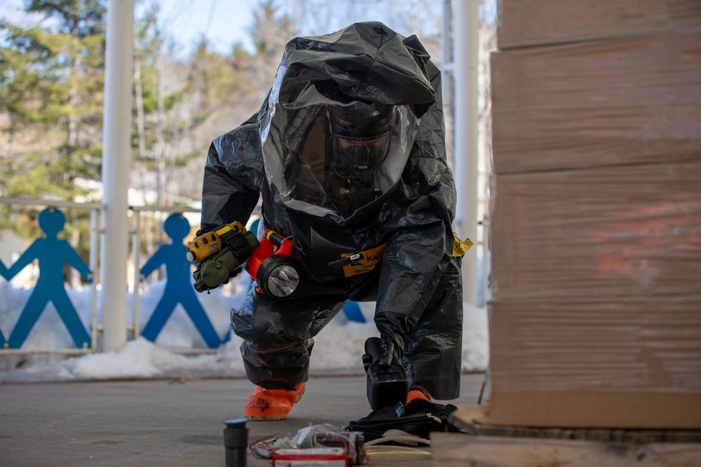 12th Civil Support Team Chemical, Biological, Radiological, and Nuclear Response Training Exercise