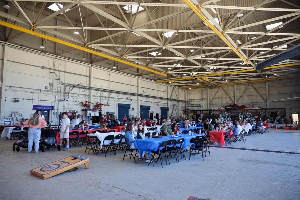 Welcome home, Marines of HMLA-267 and MALS-39