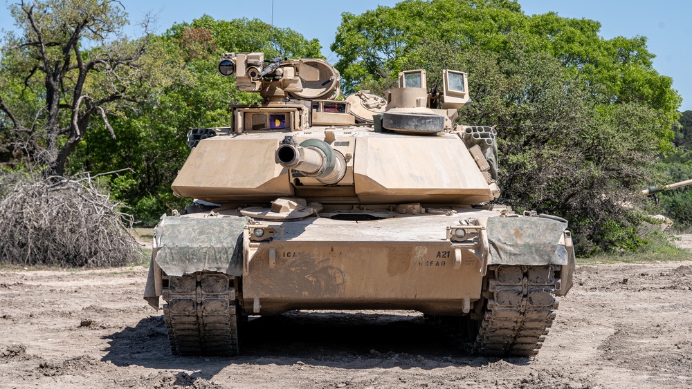 1-9CAV, 2ABCT, 1st Cavalry Division, hosts a Media Day during a Live-Fire Exercise