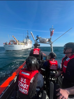 Coast Guard Cutter Spencer conducts small boat operations at sea