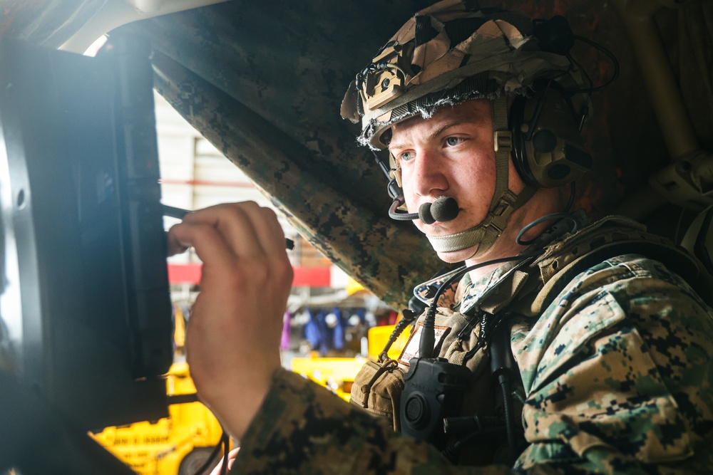 22nd MEU | LMADIS Operations Aboard USS San Antonio