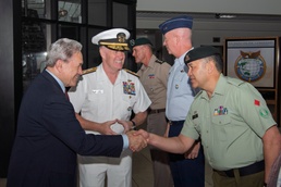 New Zealand Deputy Prime Minister visits U.S. Indo-Pacific Command