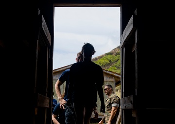 A Visit To Remember: Oregon NJROTC cadets tour MCBH