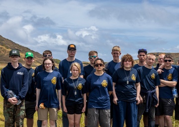 A Visit To Remember: Oregon NJROTC cadets tour MCBH