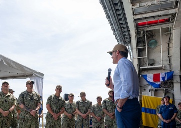 Secretary of Defense Pete Hegseth visits USS Chosin and USCGC Kimball members in Panama City, Panama