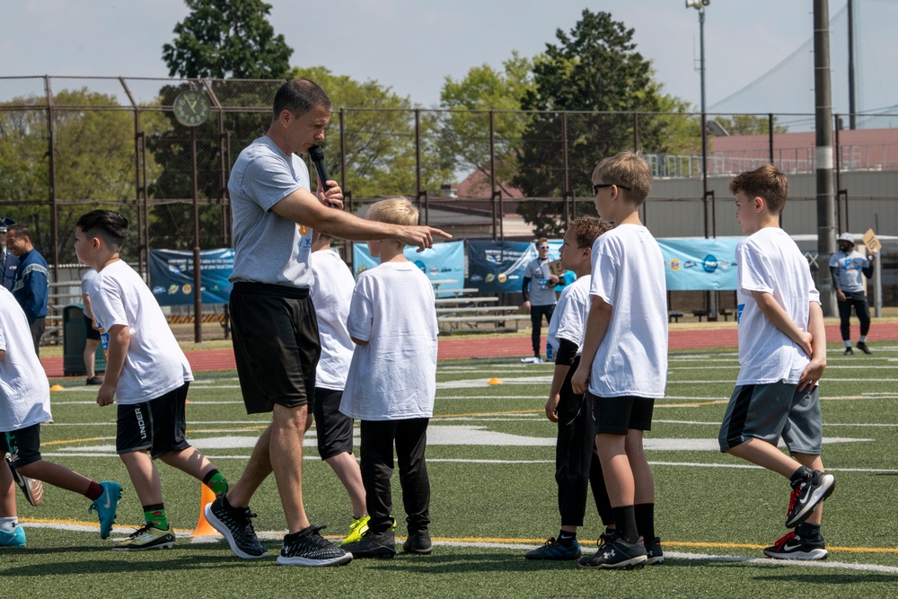 Yokota hosts NFL ProCamp for military kids