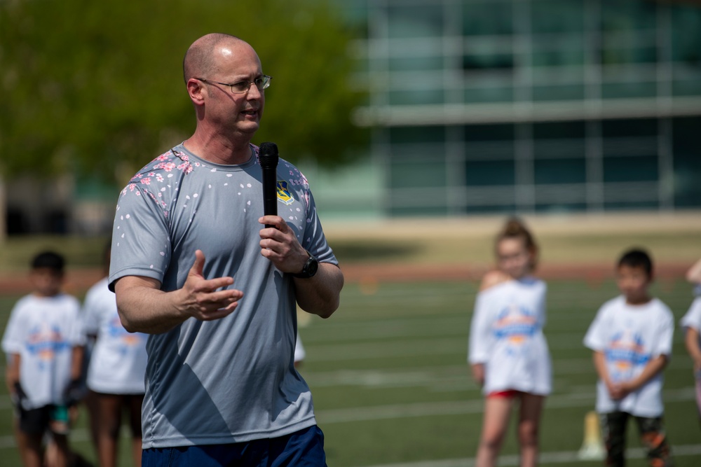 Yokota hosts NFL ProCamp for military kids