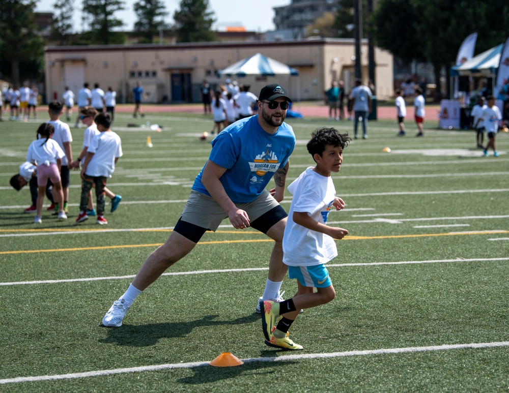 Yokota hosts NFL ProCamp for military kids