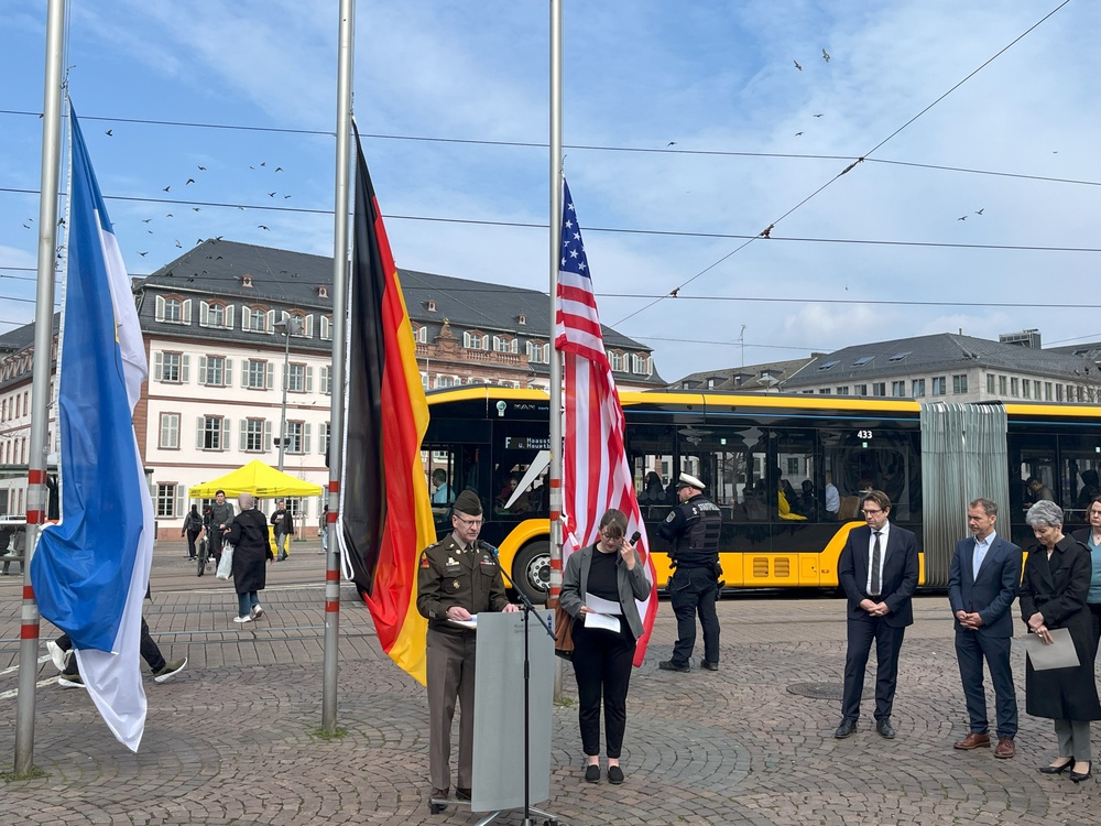 Garrison Wiesbaden participates in 80th anniversary of the liberation of Darmstadt