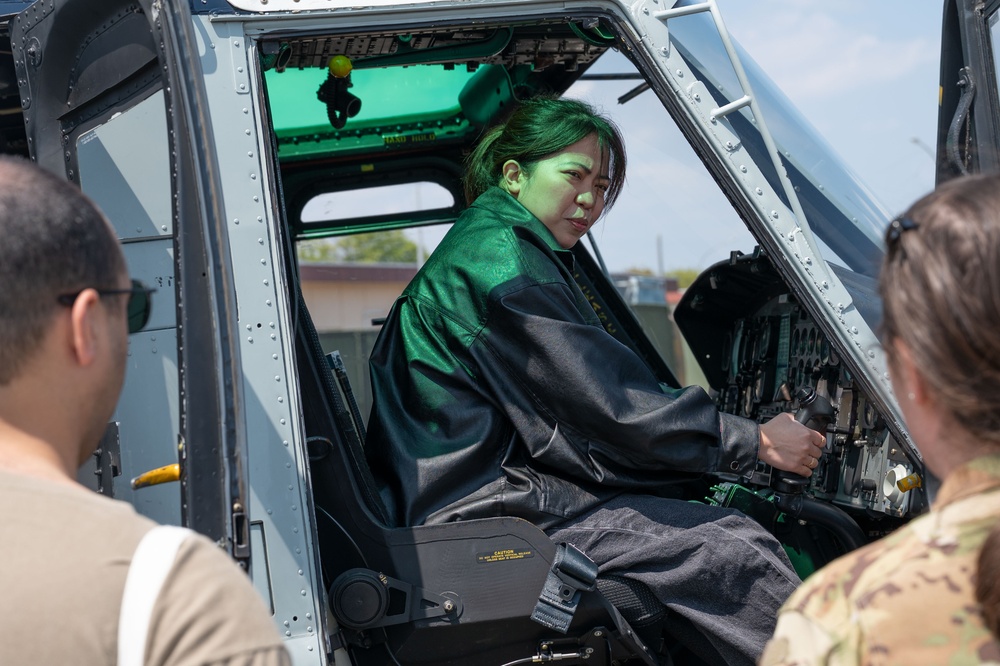 36 AS, 459 AS bring spouses along during spouse orientation flight event