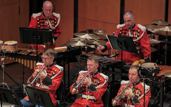 "The President's Own" performs concert