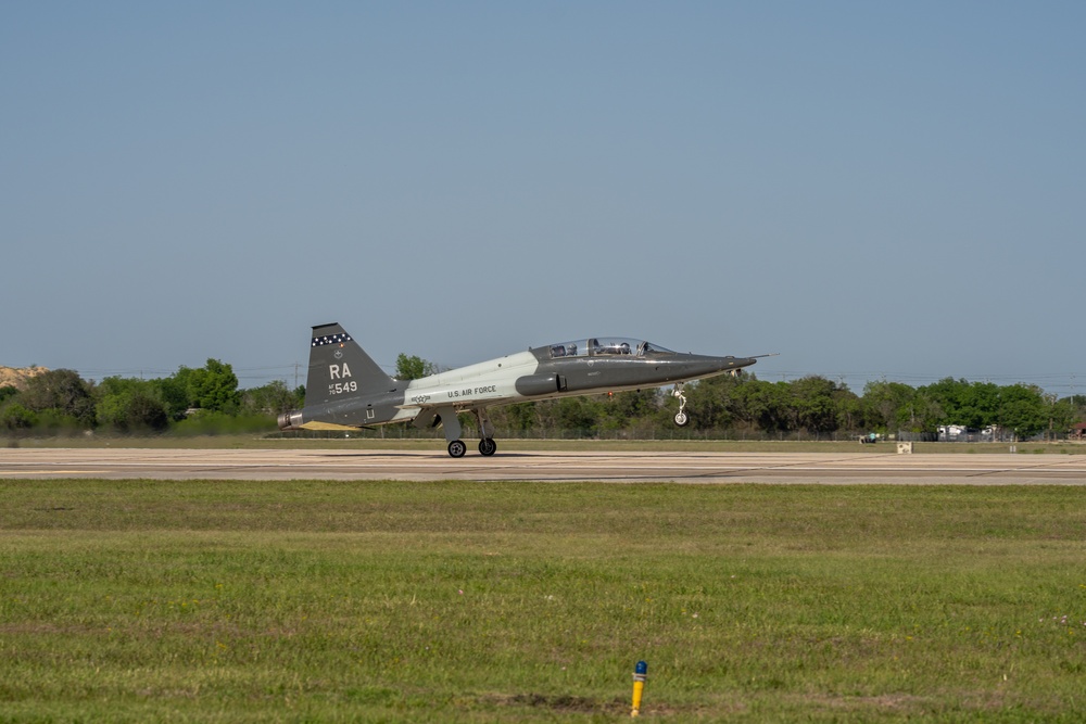 560th Flying Training Squadron hosts Freedom Flyer