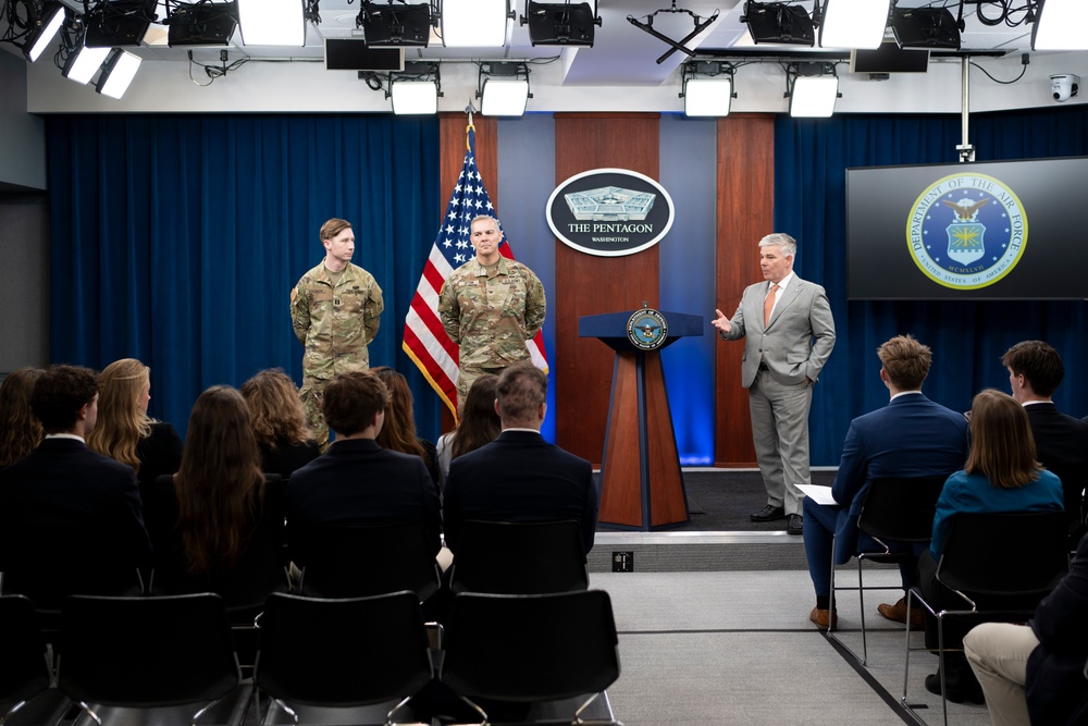 ATSD-PA Parnell Hosts St. Georges Students at the Pentagon