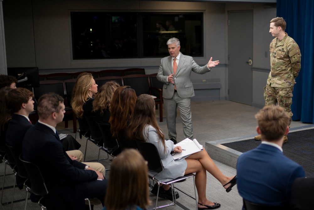 ATSD-PA Parnell Hosts St. Georges Students at the Pentagon